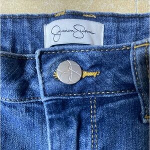Jessica Simpson Womens Size 6/28 Rolled Cuff Denim Blue Jean Shorts